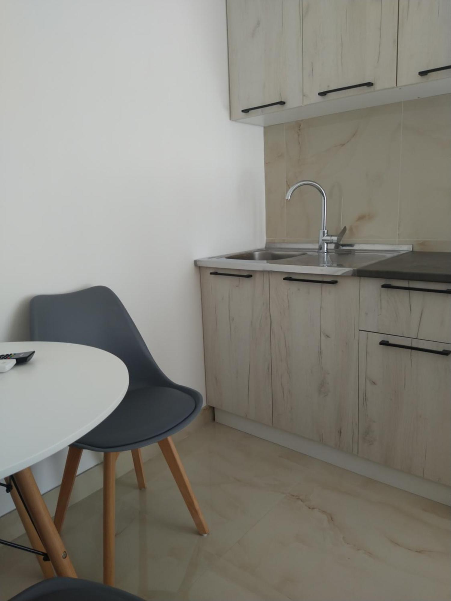 Hostel Vera - Airport Podgorica Mitrovici  外观 照片